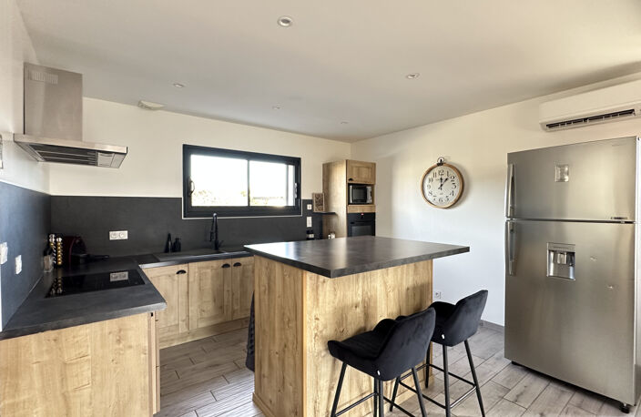 Maison de  89 m2 avec 3 chambres - Terrain de 368 m2  Saint — photo 2