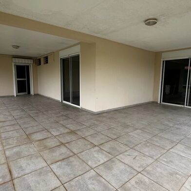 Appartement 4 pièces 260000 €