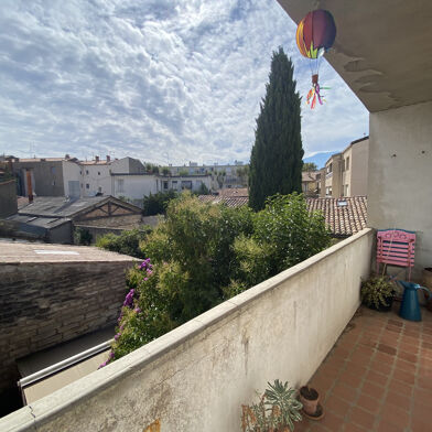 Appartement 3 pièces 992 €