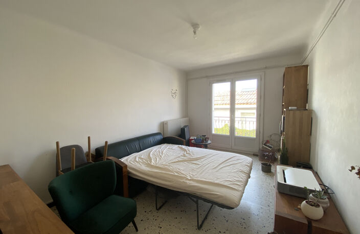 MONTPELLIER - CHAPTAL // Appartement T3 rénové de 68m2 envir — photo 3