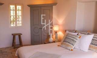 Maison  500 m² à vendre à Châteauneuf-Grasse (06740)