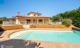 Maison 7 Pièces 240 m² à vendre à Cogny (69640)