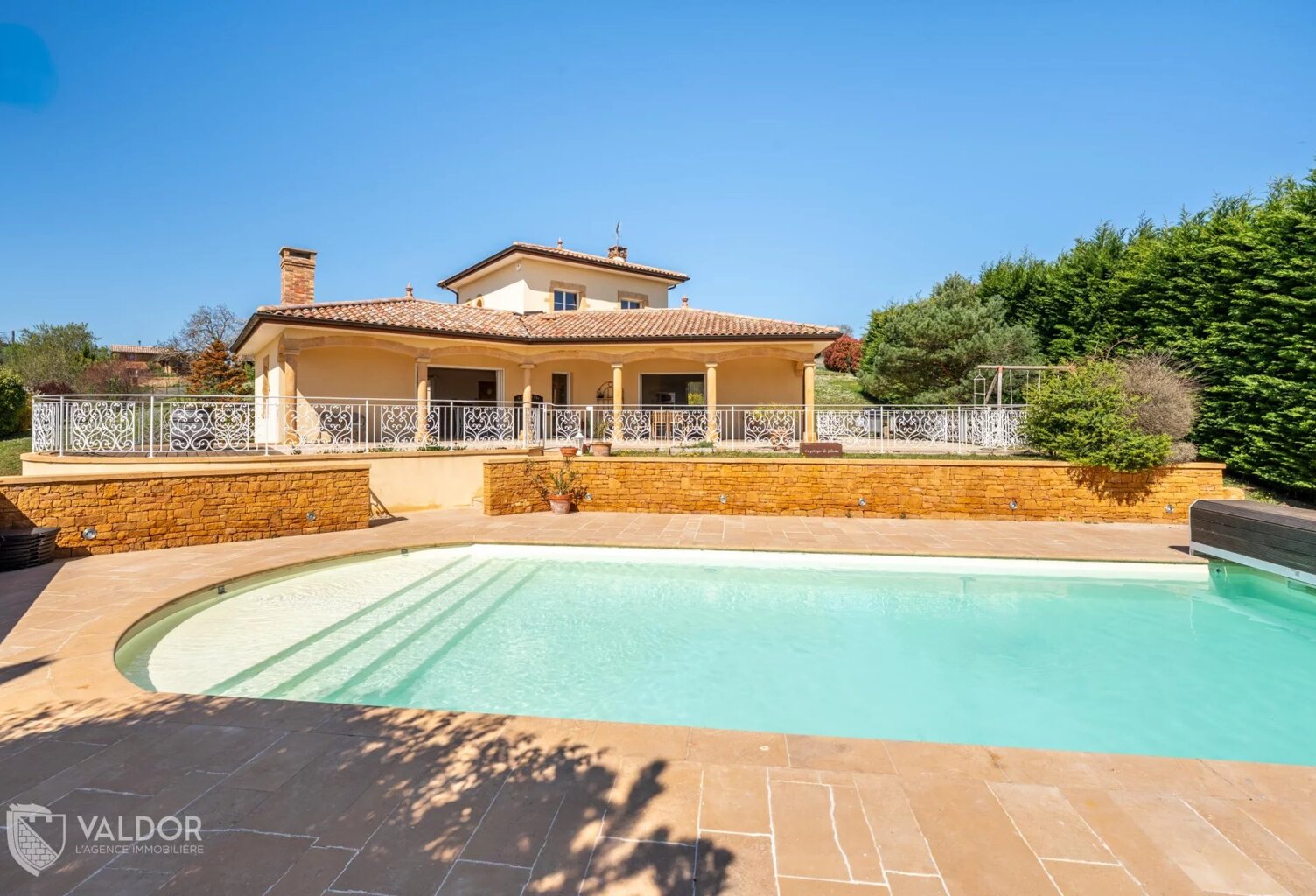 Villa d'architecte avec vues panoramiques — photo 1
