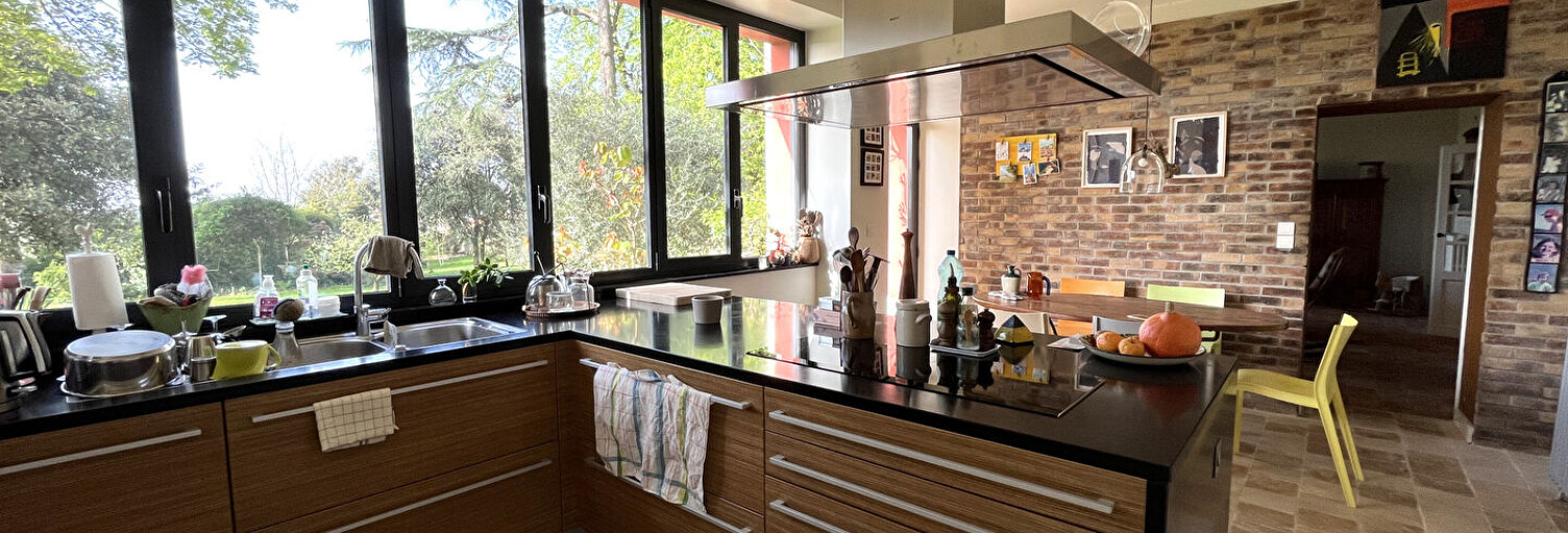 Maison 9 Pièces 353 m² à vendre à Nantes (44100)