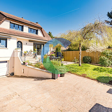 Maison 7 pièces 549000 €