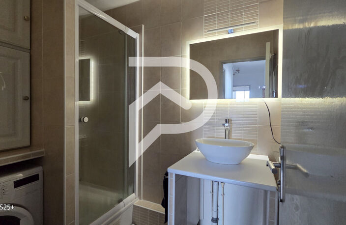 VENTE : appartement T3 (65,71 m² Carrez)  + terrasse à ASNIER... — photo 5