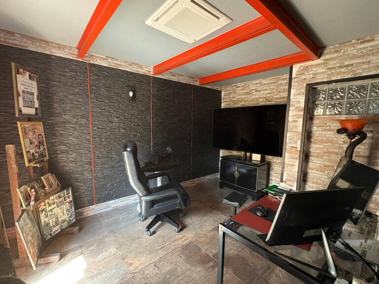 Maison 105m2 La Trinité — photo 1