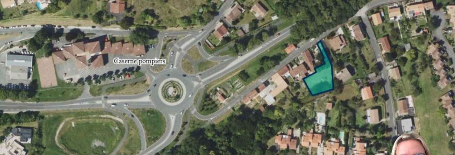 Terrain  885 m² à vendre à Saintes (17100)