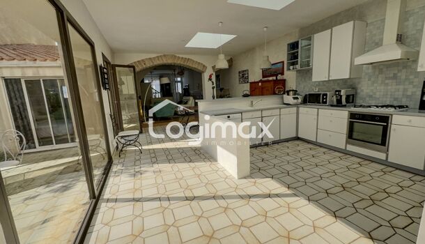 Villa / Maison 7 pièces  à vendre Rochelle (La) 17000