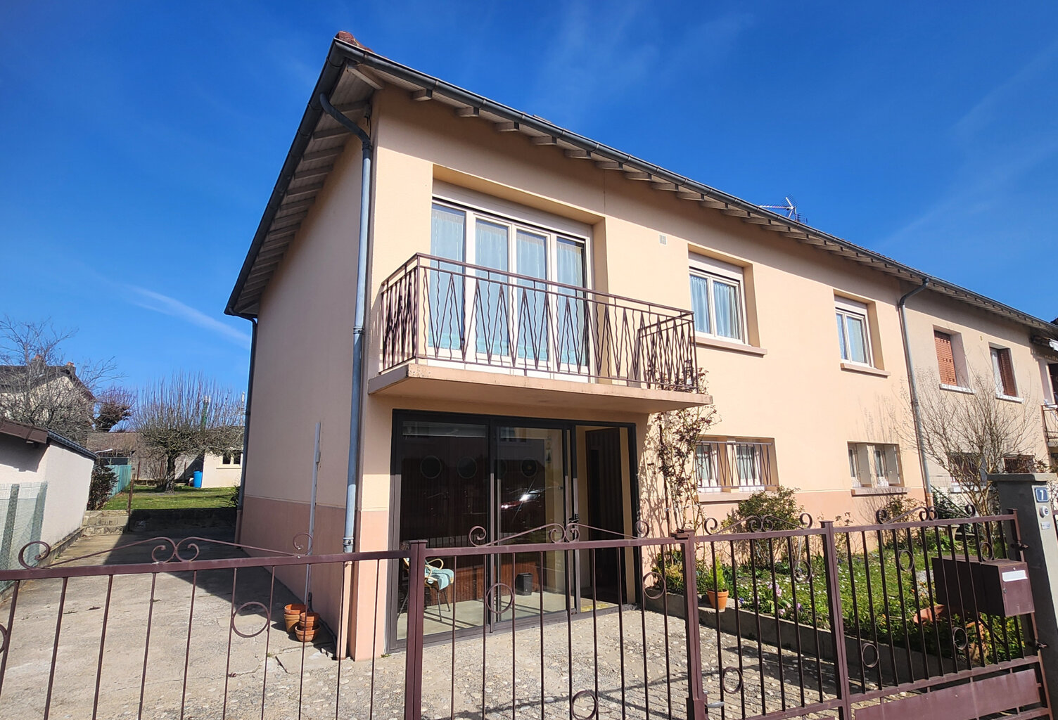 Maison bien située — photo 1