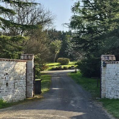 Maison 11 pièces 354000 €