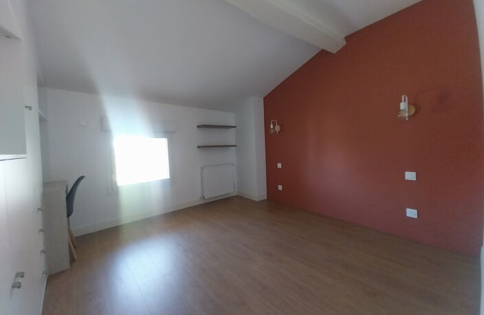 5MN LA BREDE Maison de bourg — photo 5