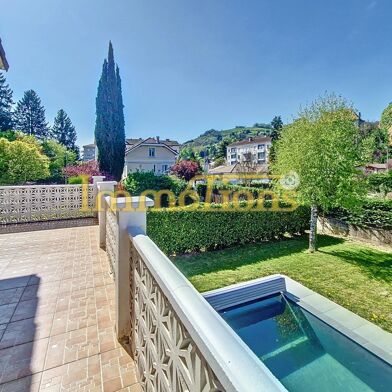 Maison 6 pièces 425000 €
