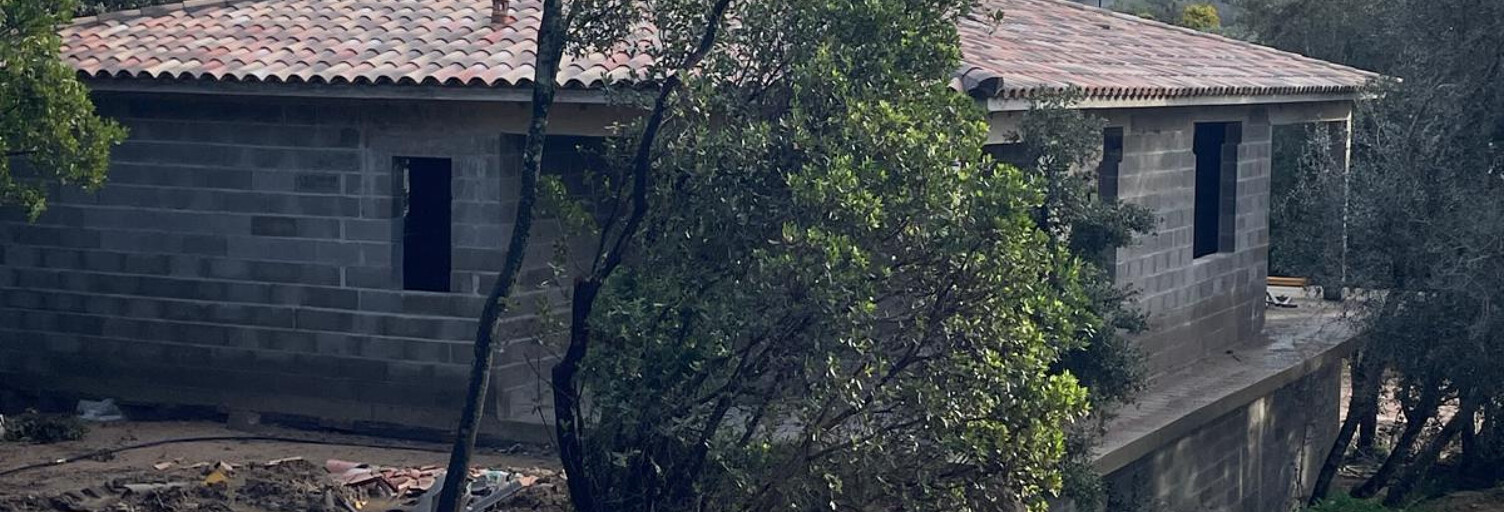 Terrain  3488 m² à vendre à Lecci (20137)