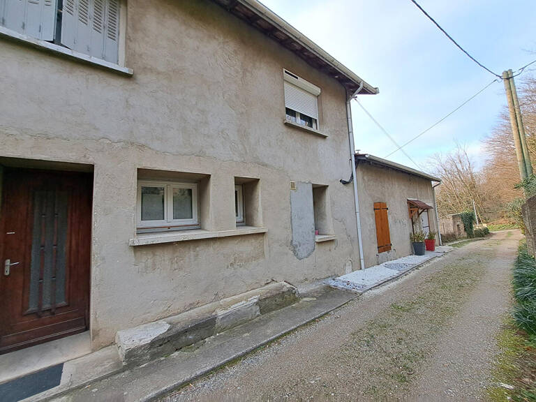 Maison rénovée de 101.92 m2 avec garage — photo 1