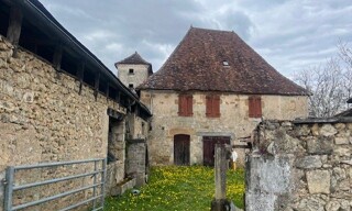 Maison 5 Pièces 307 m² à vendre à La Chapelle-aux-Saints (19120)