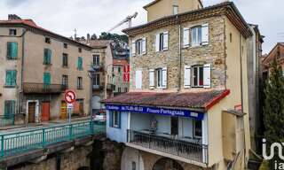 Commerce  61 m² à vendre à Ucel (07200)