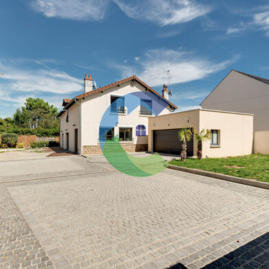 Maison 7 pièces 599000 €