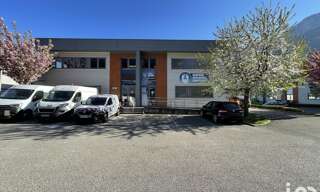 Commerce  394 m² à vendre à Veurey-Voroize (38113)