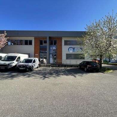 Commerce  480000 €