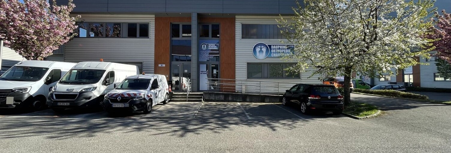 Commerce  394 m² à vendre à Veurey-Voroize (38113)