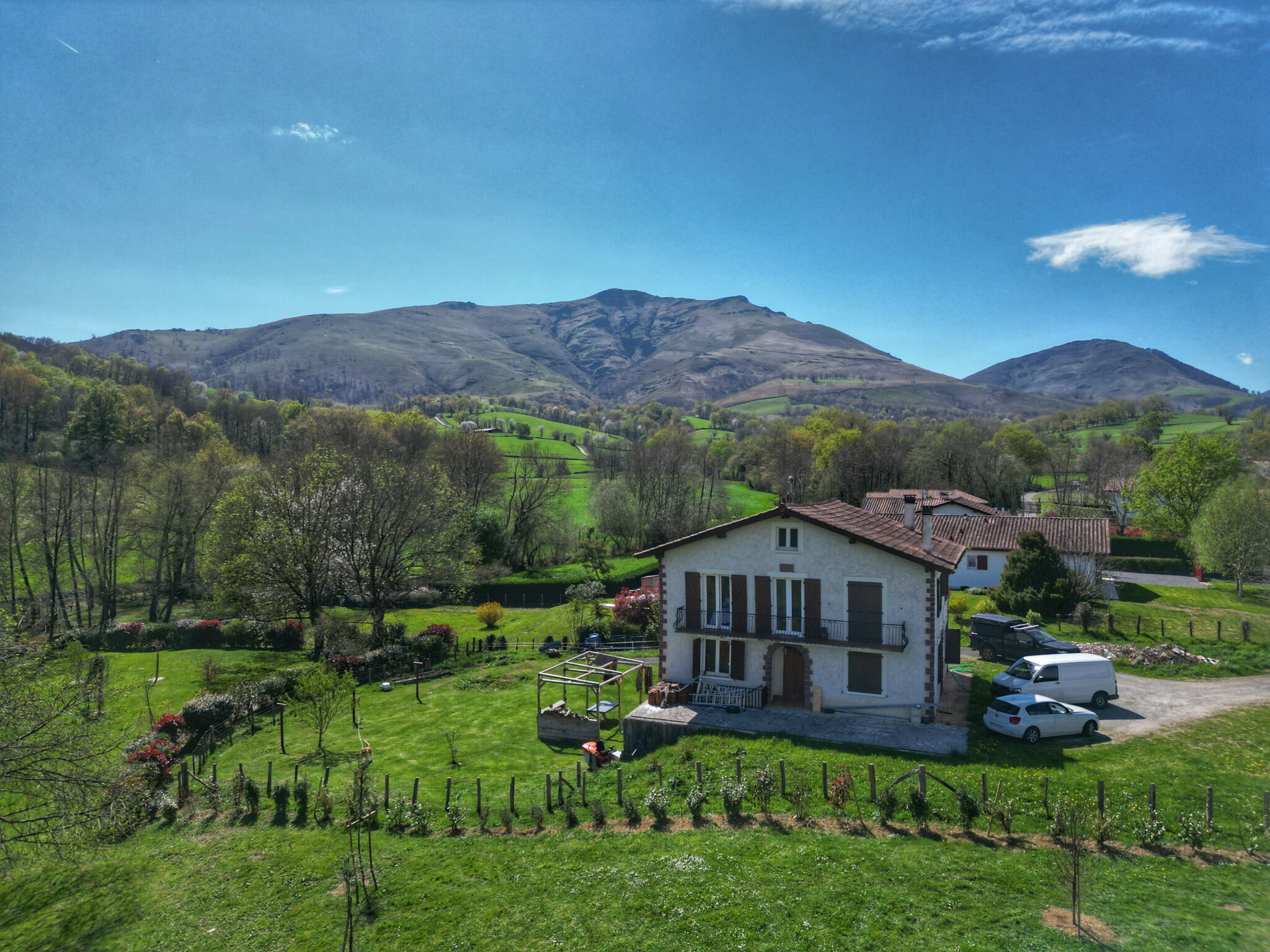 Villa / Maison  T7 à vendre Saint-Jean-Pied-de-Port 64220