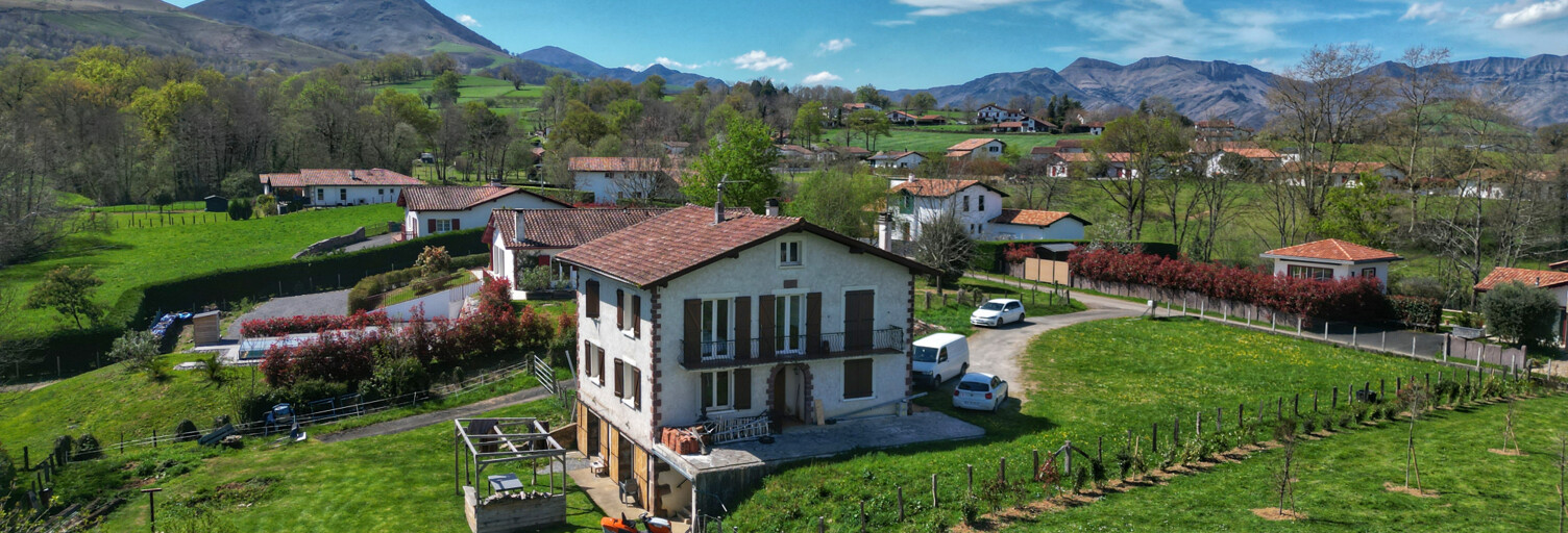 Maison 7 Pièces 236 m² à vendre à Saint-Jean-Pied-de-Port (64220)