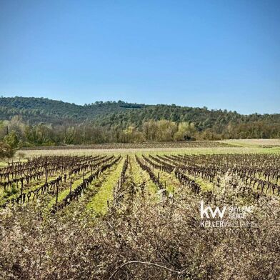 Maison 9 pièces 210000 €