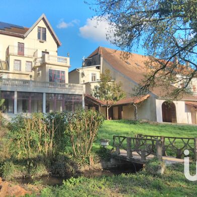 Maison 11 pièces 399000 €