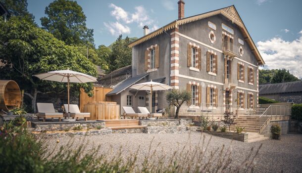 Propriété 6 pièces  à vendre Beaucens 65400
