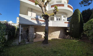 Maison 7 Pièces 210 m² à vendre à Royan (17200)