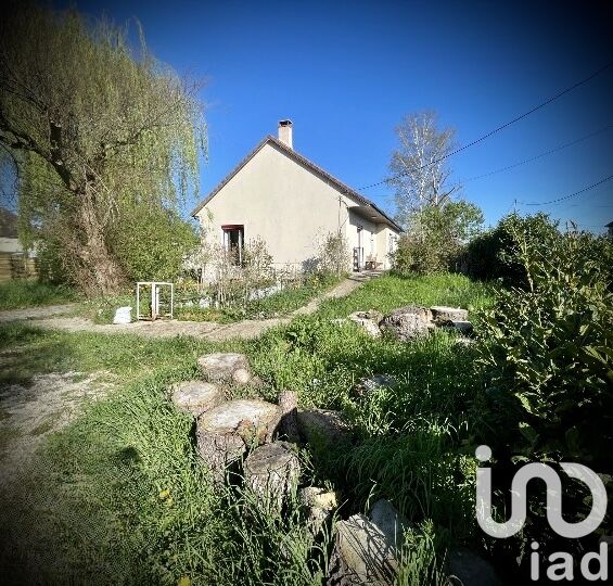 Mehun-Sur-Yevre - 93m² - 3p. - 2ch.