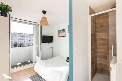 Appartement 5 pièces 234300 €