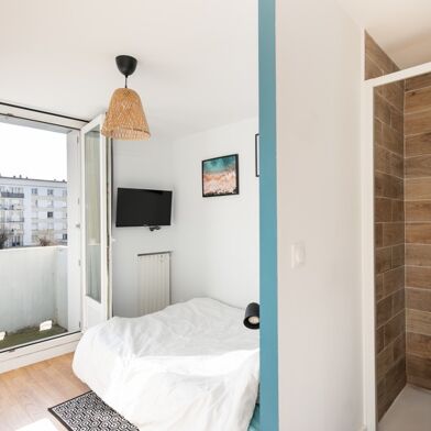 Appartement 5 pièces 234300 €