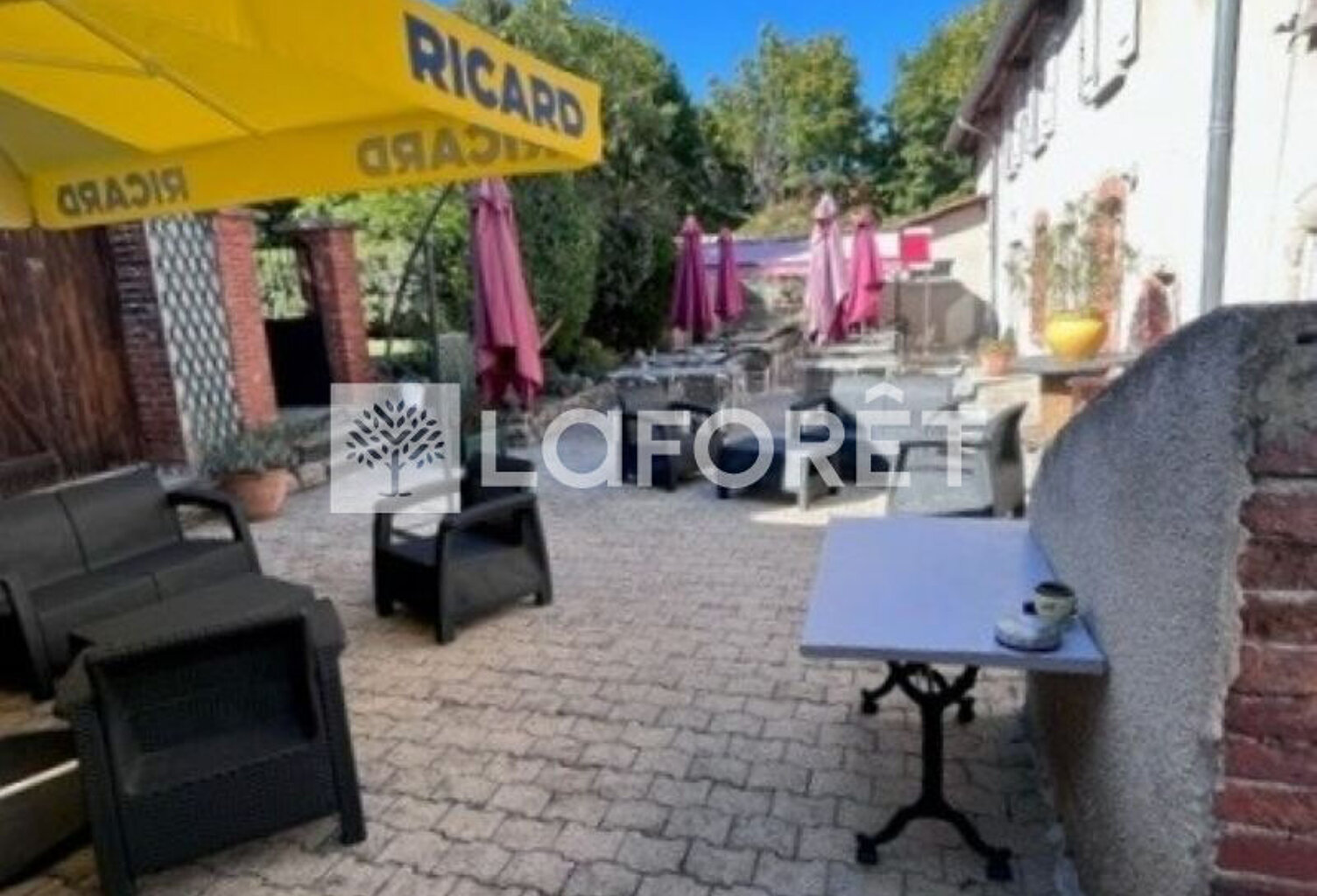 restaurant proximité de Montrond Les Bains — photo 1