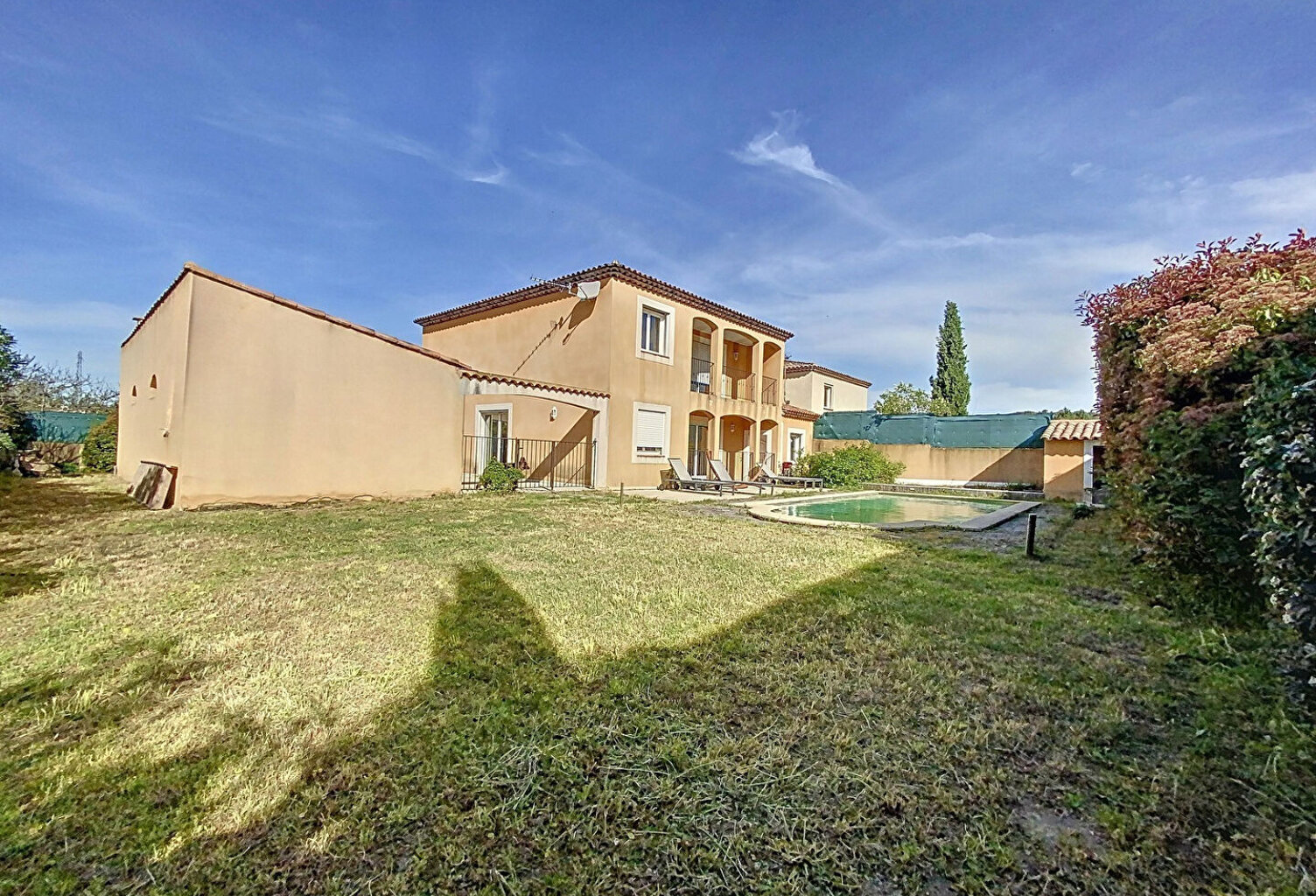 Maison Meyreuil T5/6 149m² — photo 1