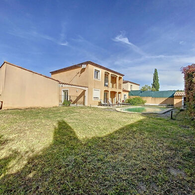 Maison 5 pièces 549000 €