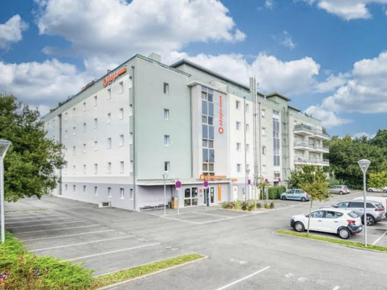 Opportunité d'Investissement en LMNP sous Bail Commercial - — photo 1
