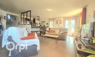Maison 5 Pièces 122 m² à vendre à Saint-Martin-de-Crau (13310)
