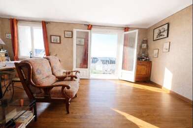 Appartement 4 pièces 218400 €