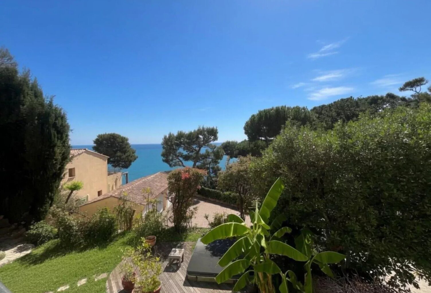 Eze bord de Mer, charmante maison au calme — photo 1