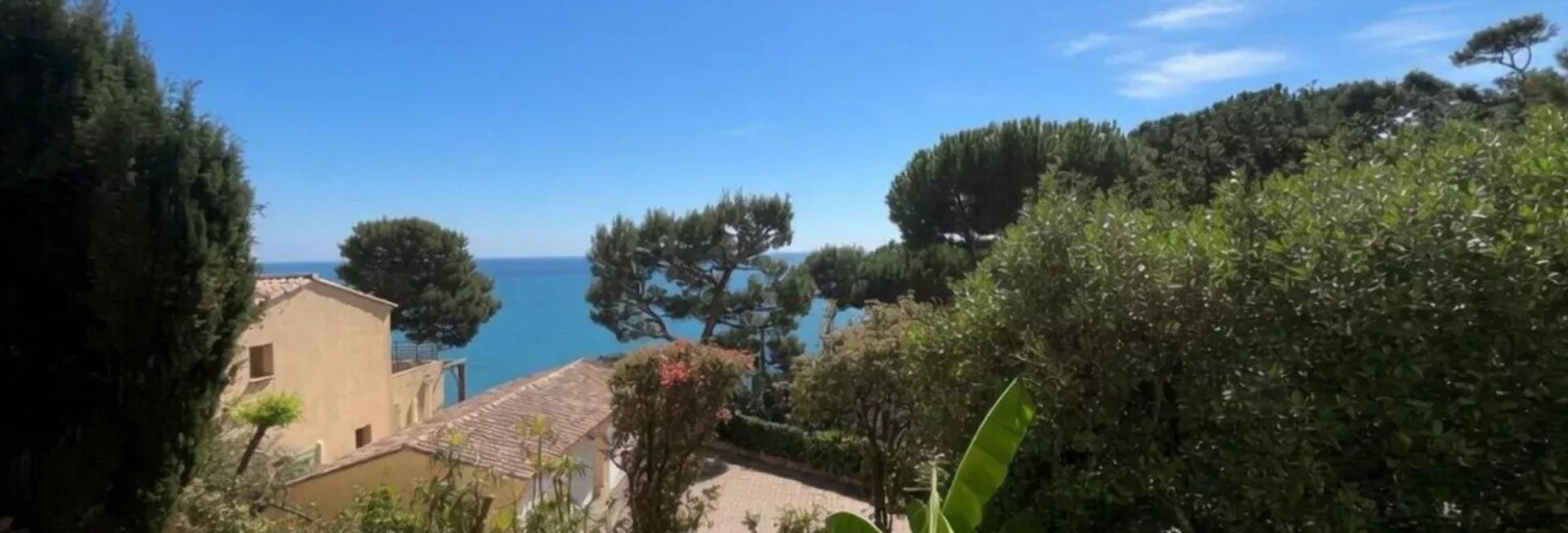 Maison 4 Pièces 130 m² à vendre à Èze (06360)