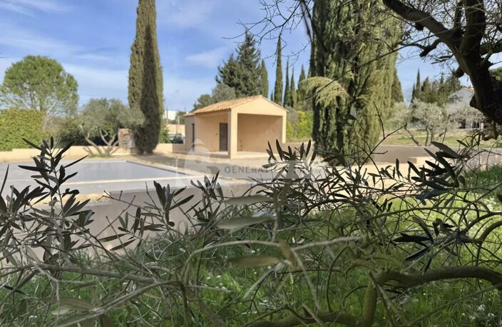 Fontvieille - Maison T6 entièrement rénovée en 2024 — photo 4