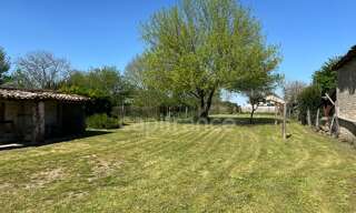 Terrain  679 m² à vendre à Chepniers (17210)