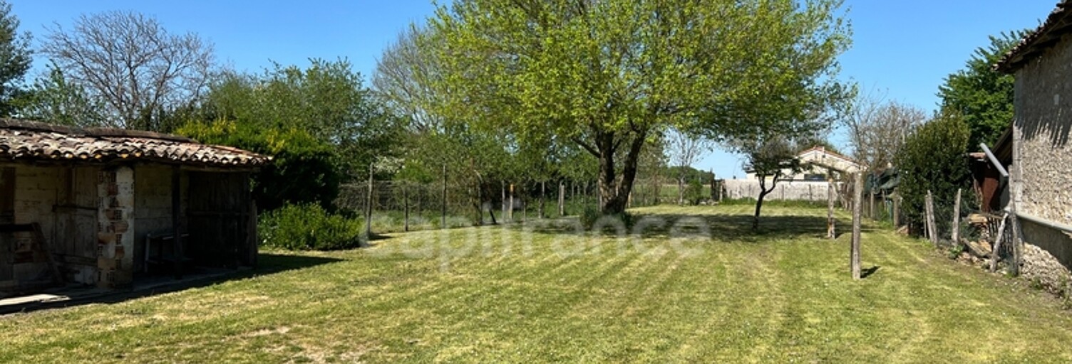 Terrain  679 m² à vendre à Chepniers (17210)