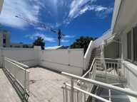 Bureaux en duplex 211 m² St. Denis — photo 4