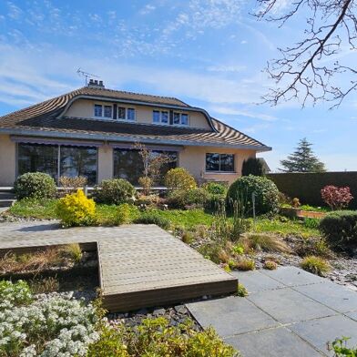Maison 7 pièces 480000 €