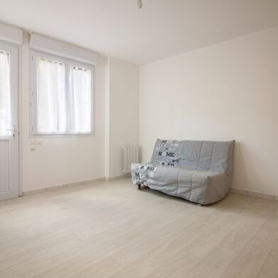 Appartement 1 pièces 650 €