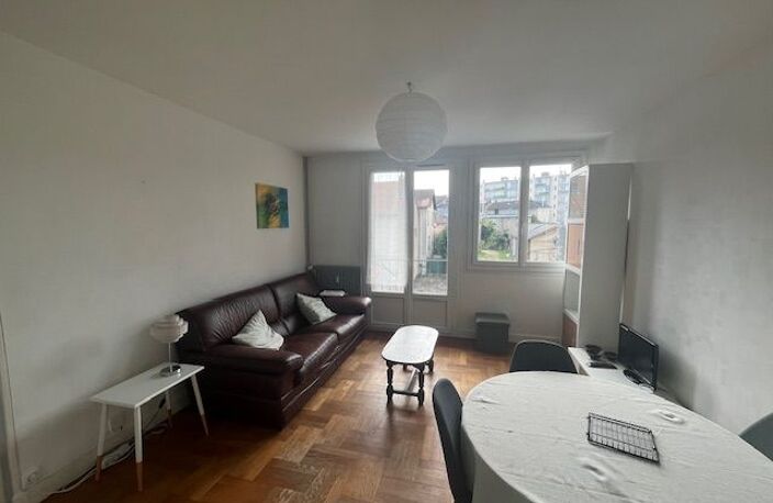 INVESTISSEMENT APPARTEMENT 2 CHAMBRES BALCON ET GARAGE AVEC LOCATAIRE EN PLACE — photo 5