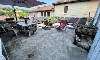 Immeuble  180 m² à vendre à Agonac (24460)